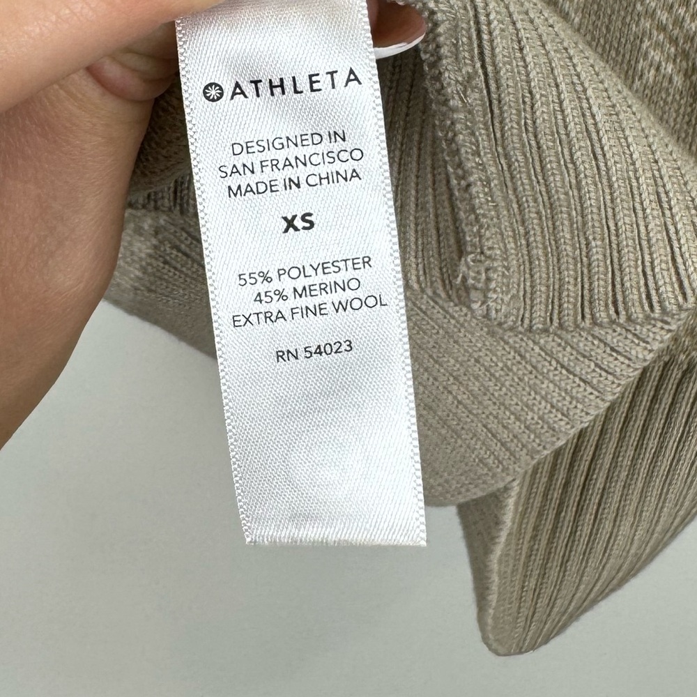Athleta Jacquared Textured Cream Merino Wool Blend Size XS - Picture 8 of 8